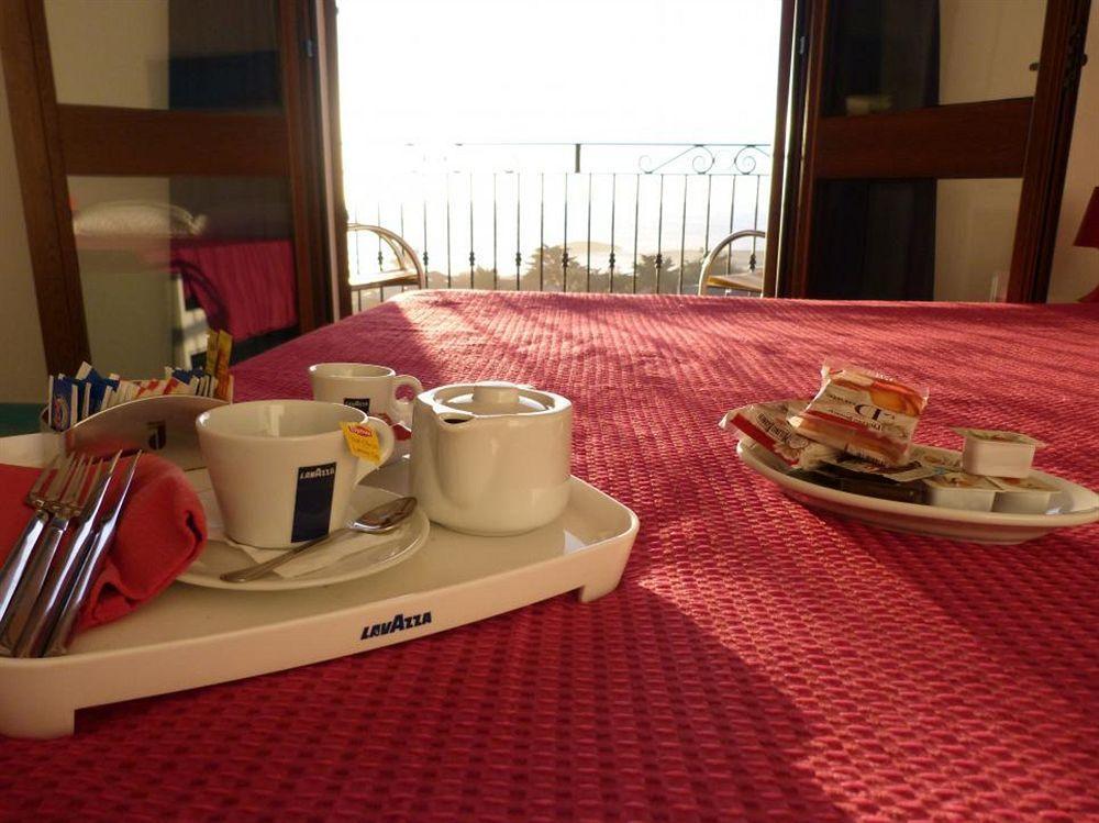 Hotel Bellavista S'Archittu エクステリア 写真