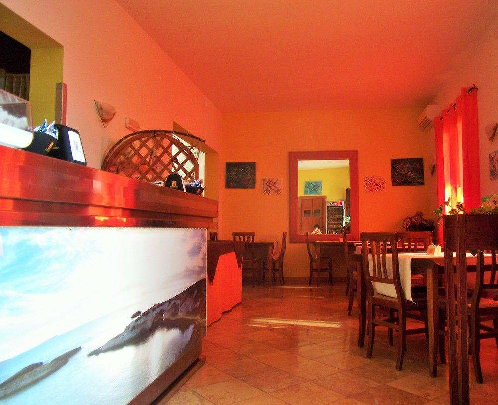 Hotel Bellavista S'Archittu エクステリア 写真